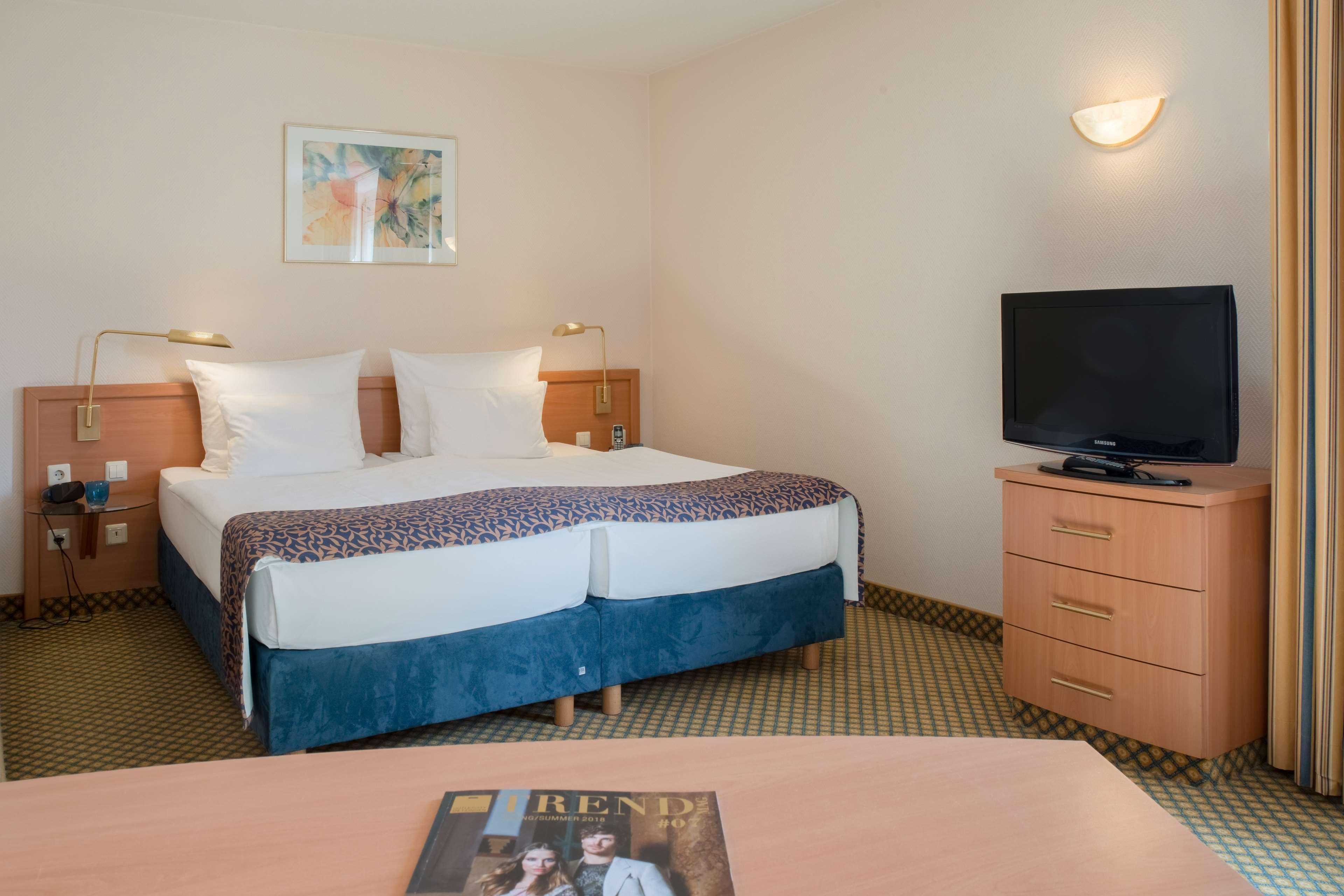 Best Western Plus Hotel Fellbach-Stuttgart Екстериор снимка