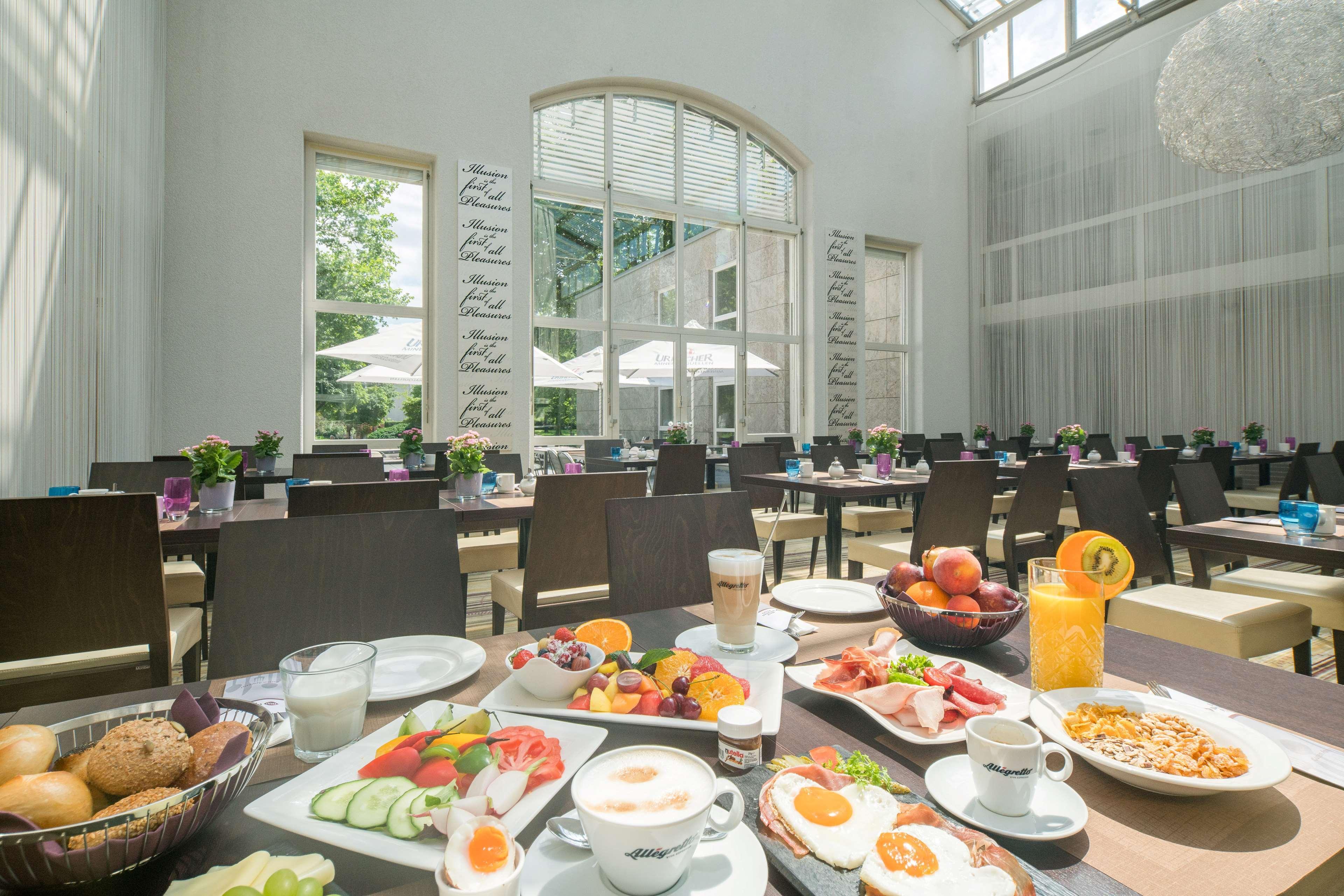 Best Western Plus Hotel Fellbach-Stuttgart Екстериор снимка